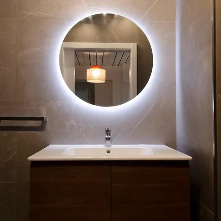 Chic 2br Steps From The Seafront Apartman Gżira